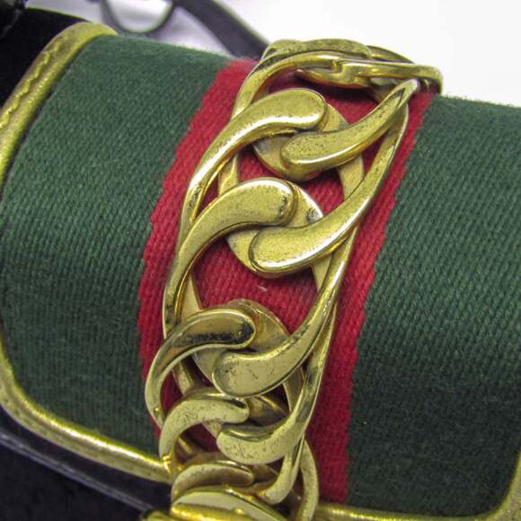 GUCCI Black Leather Sylvie Shoulder Bag - Picture 8 of 12